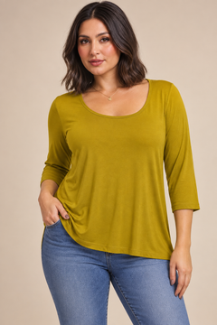 Stretchy Scoop Neck Sweater- Size: XL