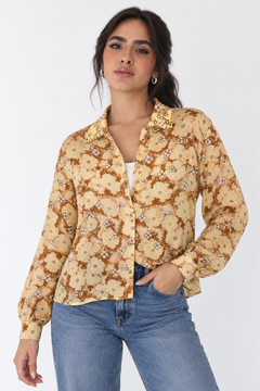 Embroidered Collar Blouse in Yellow - Size: M/L