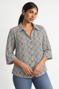 ♦︎ Scroll Pattern Blouse - Size: XXL