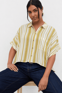 Cropped Shirt in Mustard- Size: XL