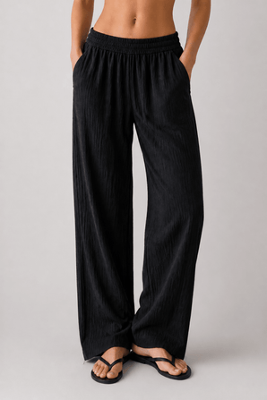 Black Shirred Pull-On Pants - Size: L
