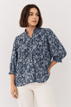 Navy Floral Blouse in All Cotton - Size: L