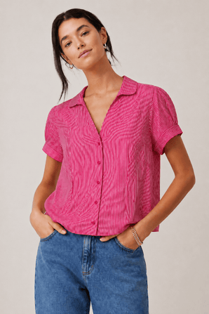 Retro-Inspired Striped Shirt - Size: XL