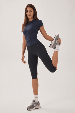 Black Nike Dri-Fit Capri Leggings - Size: S