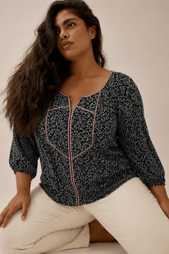 Viscose Blouse with pink Piping - Size: XXL
