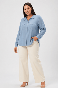 Basic Shirt in Blue Stripes- Size: L