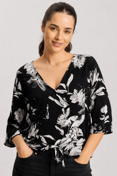 ♦︎ Floral V-Neck Blouse - Size: L