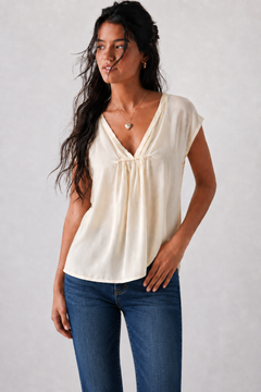 Cream Blouse in Silk Blend- Size: S/M