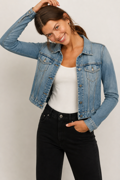 ♦︎ Frayed Blue Denim Jacket - Size: M
