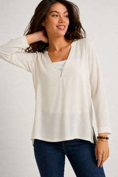 Cream Blouse with Relaxed Fit - Size: S/M