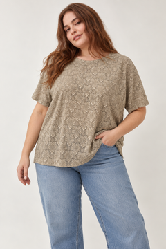 ♦︎ Lace Floral Patterned Top - Size: XXL