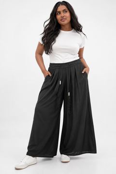 ♦︎ Black Wide Leg Trousers - Size: M( Fits: XL)