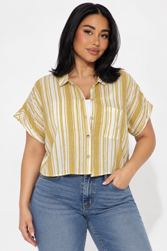 Cropped Shirt in Mustard- Size: XL