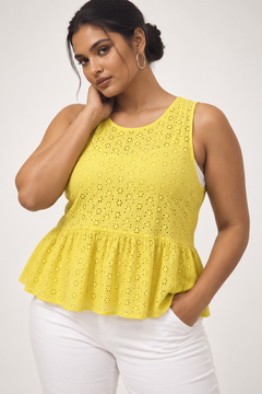 Broderie Anglaise Eyelet Top - Size: L
