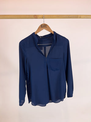 Split Neck Popover Blouse - Size: XS