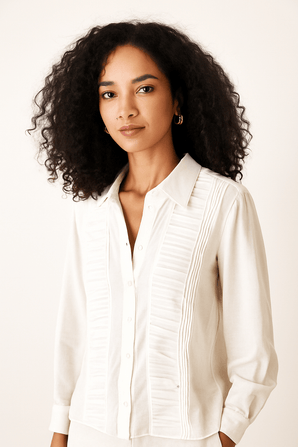 Vintage Laura Ashley Cream Blouse - Size: M/L