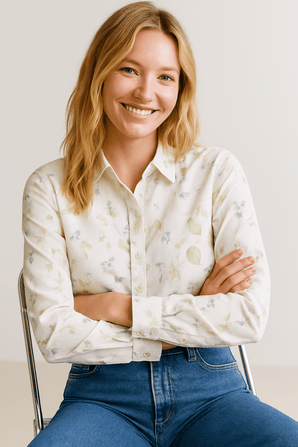Botanical Design Shirt in Organic Cotton - Size: L