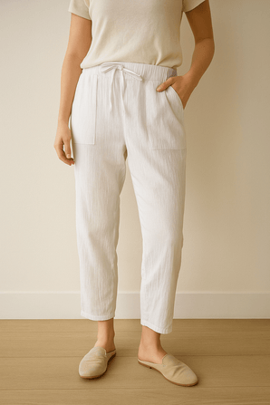 100% Cotton White Pants - Size: M