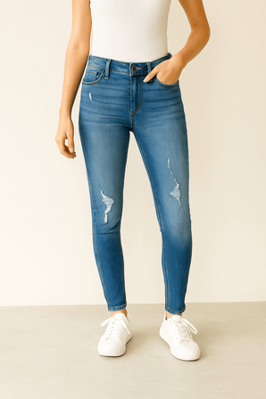 Hollister Super Skinny Jeans - Size: 27x30