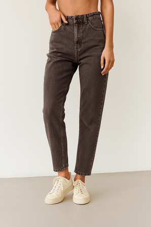 Brown Denim Jeans - Size: 28x30