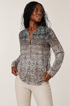 Ombre Chevron Print Blouse - Size: S/M