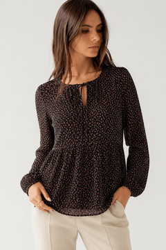 Basic Pleated Blouse - Size: XS/S