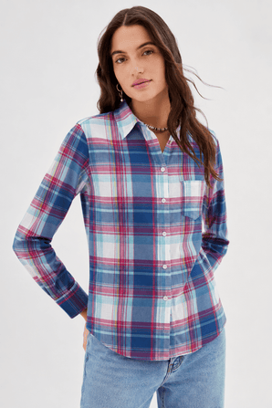 Cotton Plaid Shirt in Boyfriend Fit - Size: M