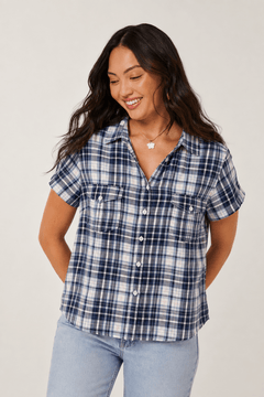 100% Cotton Shirt in Dark Blue- Size: M