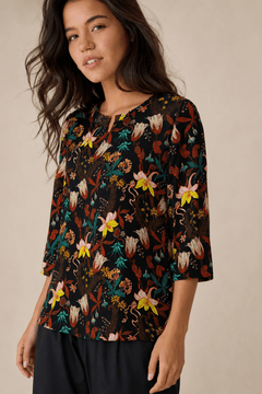 Botanical Print Blouse in Black Base - Size: S