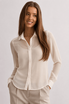 Simple Blouse in Soft Cream- Size: XXS/XS