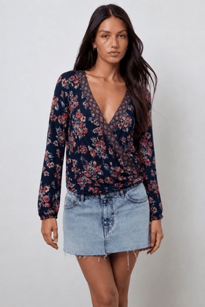 Floral print wrap top in Viscose - Size: M