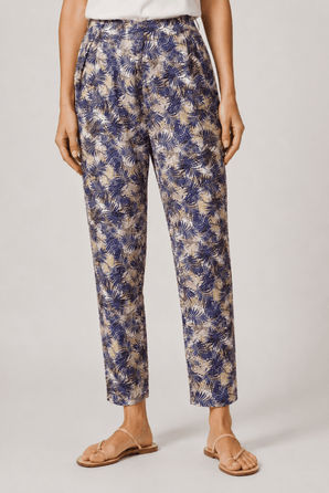 Tropical Leaf Print Pants in Viscose- Size: M