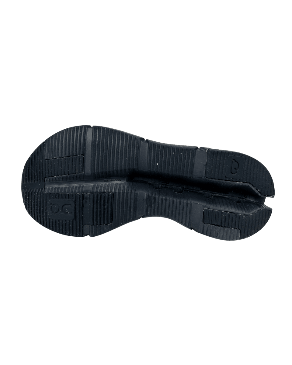 On Running Cloudnova Sneakers in a Black Colorway-EUR: 38.5 — measurements