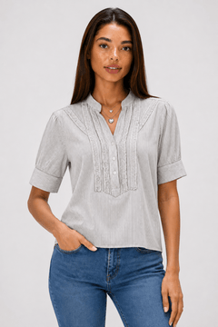 ♦︎ Fitted Ruffled Blouse - Size: XS