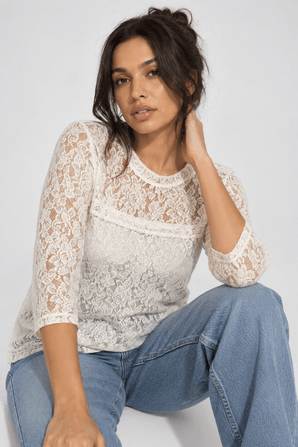 Floral Lace Top in Ivory-Size: S