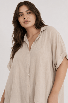 ♦︎ Hight Low Shirt - Size: XXXL