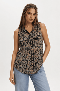 Black Base sleeveless blouse - Size: M