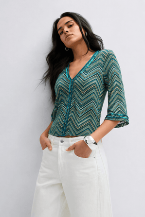 Sequin Trim Blouse in Chevron Pattern - Size: XS