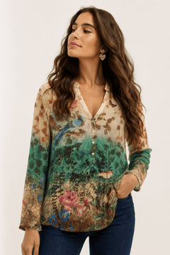 Vibrant Butterfly Bird Blouse in Viscose - Size: S