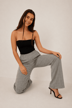 Light Grey Checkered Pants - Size: L