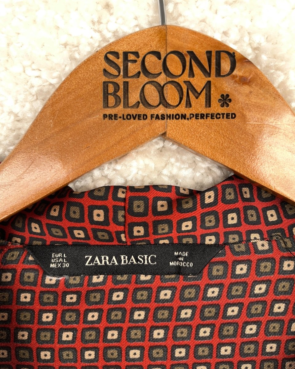 Geometric Print Tie-neck Blouse - Size: L — measurements